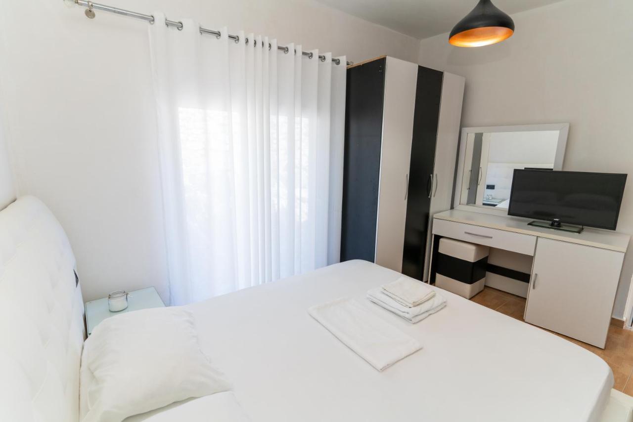 Laa Melossa Sarande Sarandë Exterior foto