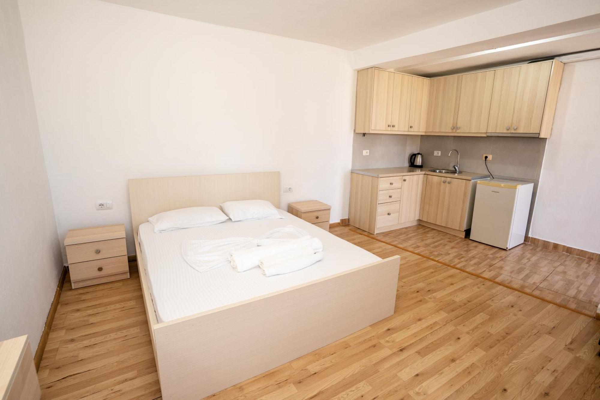Laa Melossa Sarande Sarandë Exterior foto