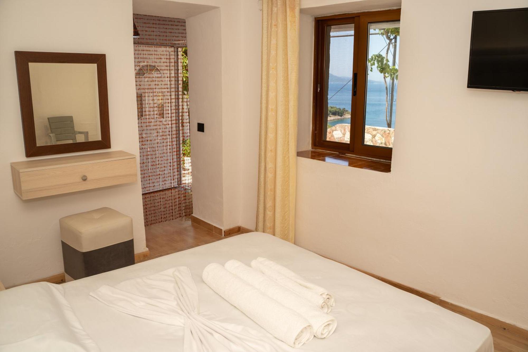 Laa Melossa Sarande Sarandë Exterior foto
